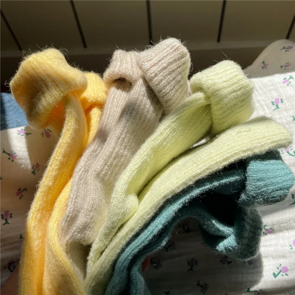 Kaus kaki panjang tebal wanita - Thermal Sock Wool ulasan dan harga